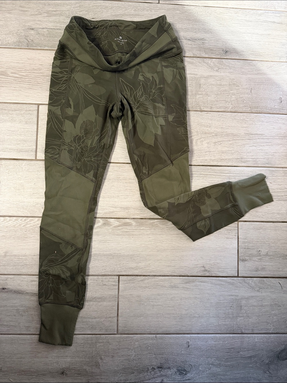 Athleta Olive Floral Print Jogger Leggings for Kids
